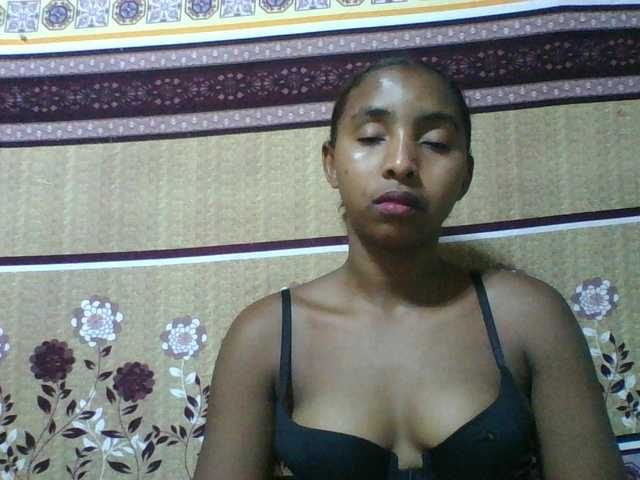 Orzia12's BongaCams show and profile