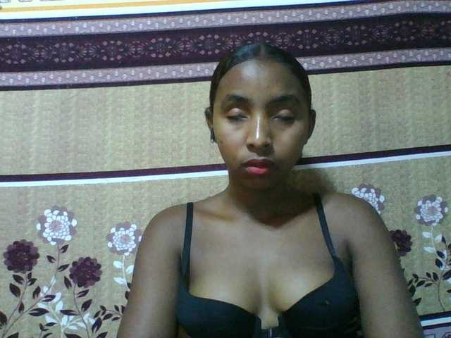 Orzia12's BongaCams show and profile