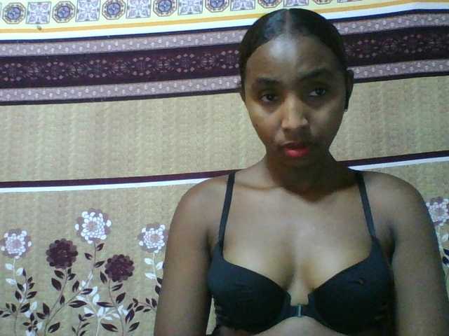 Orzia12's BongaCams show and profile