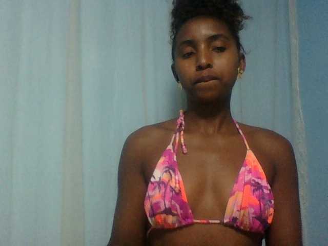 Orzia12 – webcam model profile photo