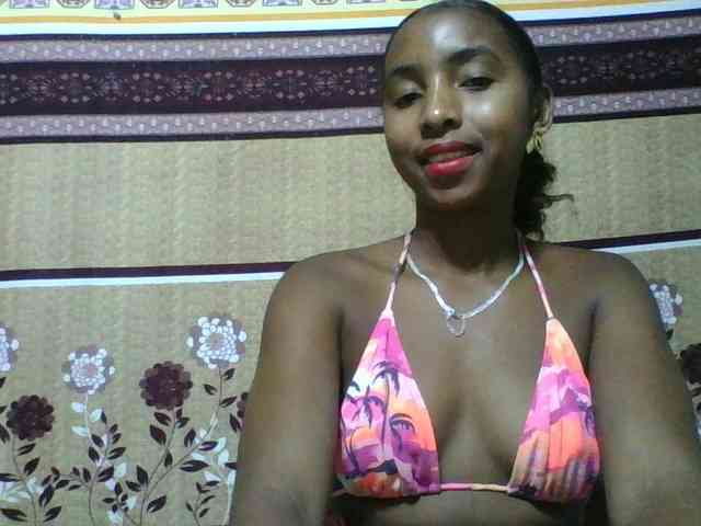 nude webcam chat room Orzia12