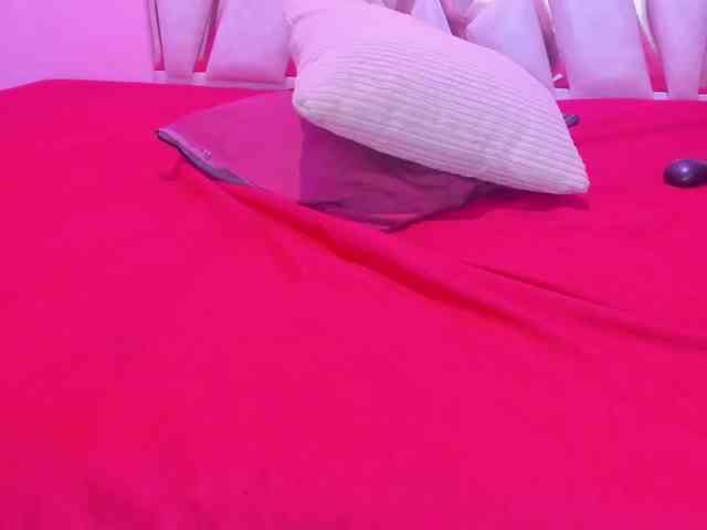 VivianAnderson webcam