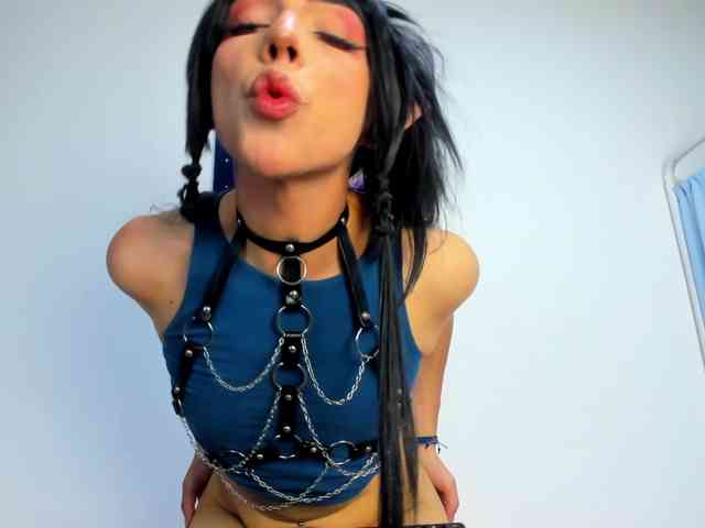 Thali-a Live Webcam on BongaCams