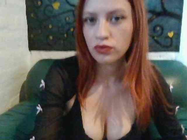 RedObsession Live Webcam on BongaCams
