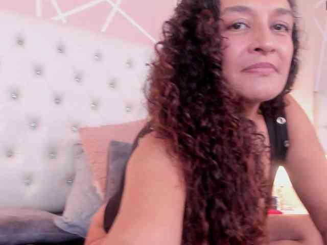 Rosalinda-77 Rosalinda-77