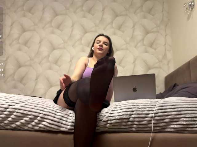 ladyeva's BongaCams show and profile