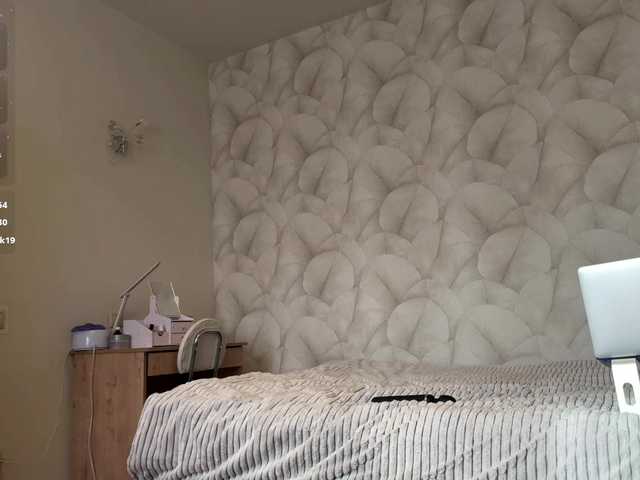 ladyeva's BongaCams show and profile