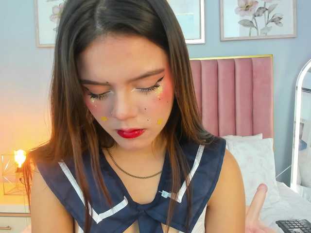 MarianaScott's BongaCams show and profile