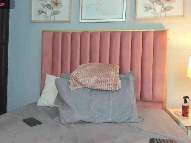 MarianaScott Live Webcam on BongaCams