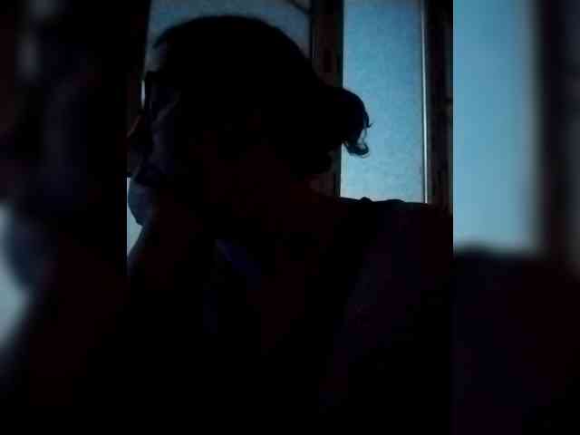IamAnna webcam