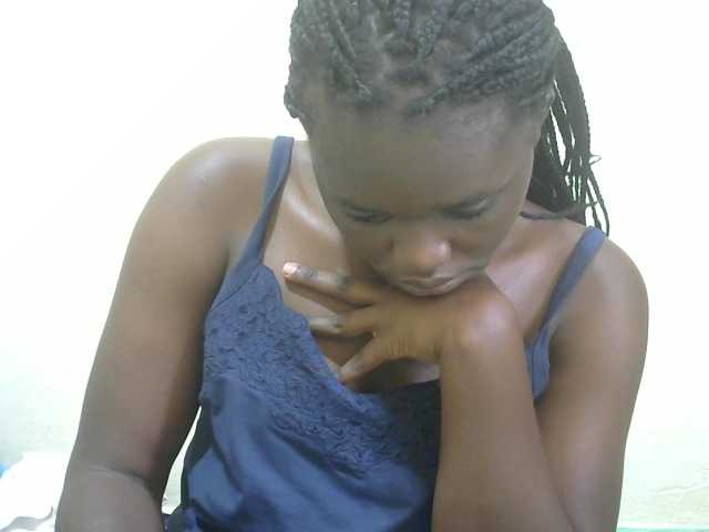 Mellanin live sex cam on Showamateur