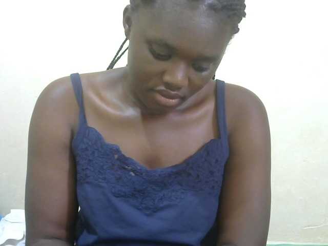 Mellanin live sex cam on Showamateur