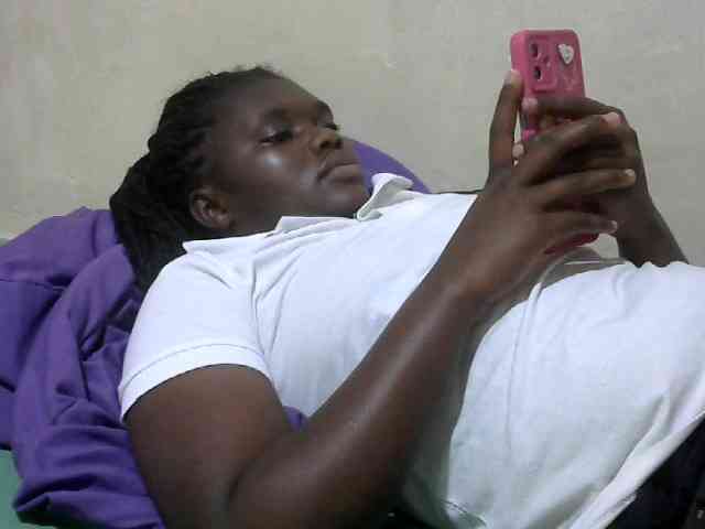 Mellanin Live Webcam on BongaCams