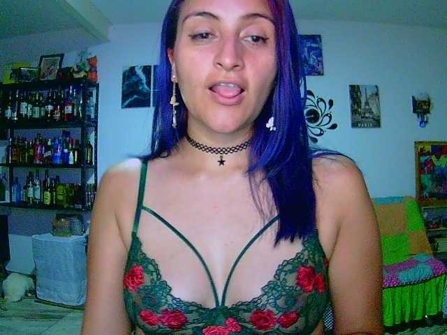 KarolLove67's BongaCams show and profile