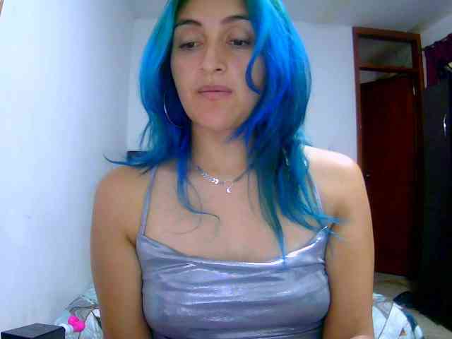 KarolLove67 webcam