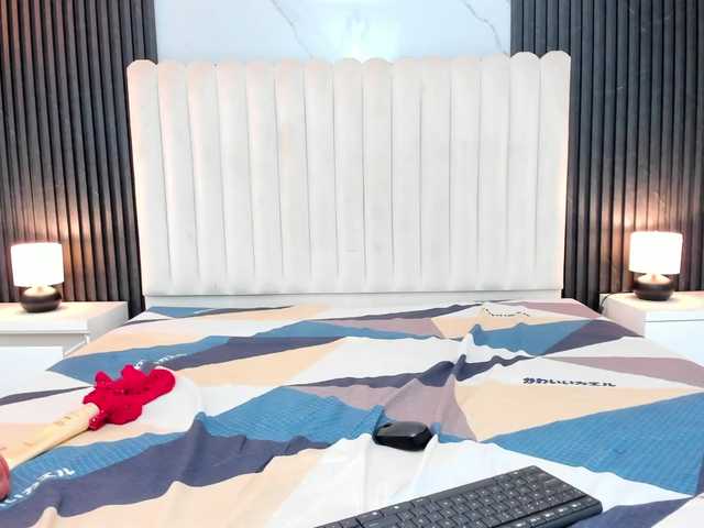 Madison-Parker's BongaCams show and profile