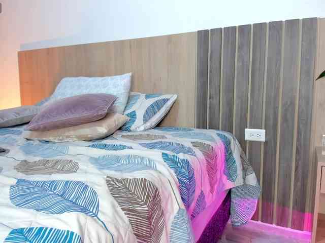 roxana-smith Live Webcam on BongaCams