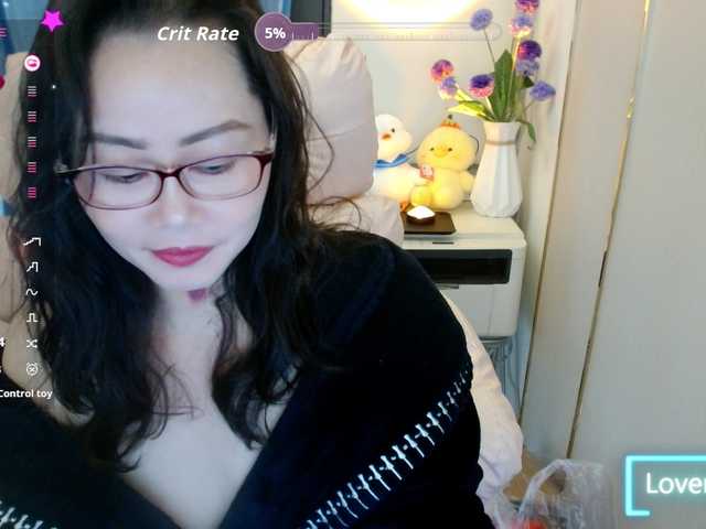 xueyingjie's BongaCams show and profile