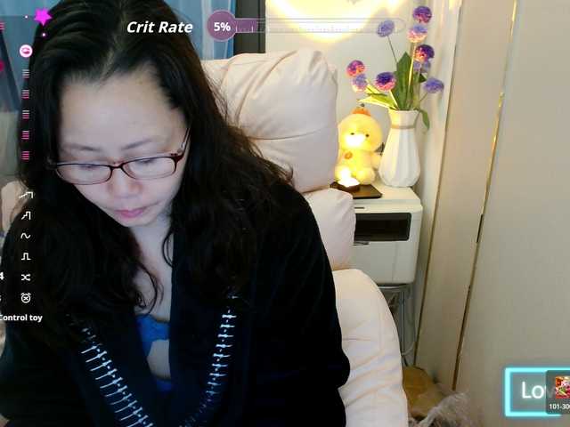 xueyingjie's BongaCams show and profile