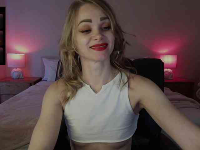 Kissmeexxx webcam