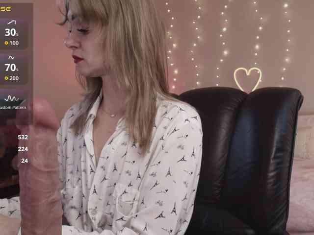 Kissmeexxx Live Webcam on BongaCams