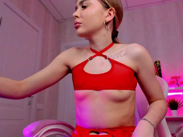 BettyBrianna's BongaCams show and profile