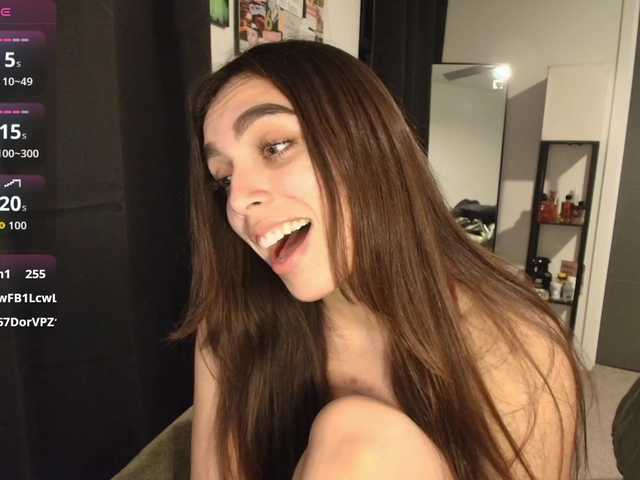 Milaseren's BongaCams show and profile