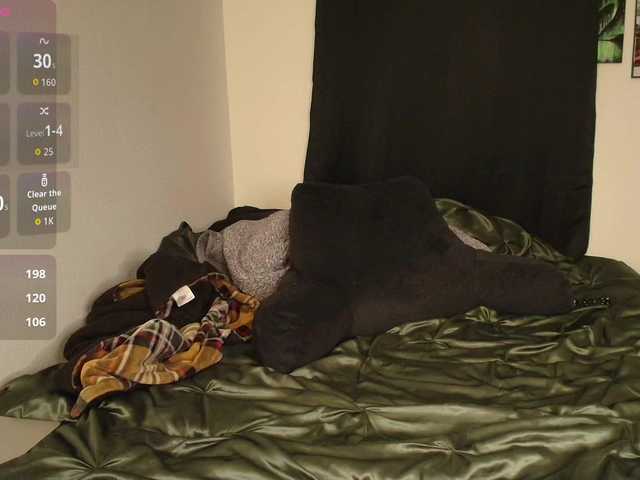 Milaseren's BongaCams show and profile