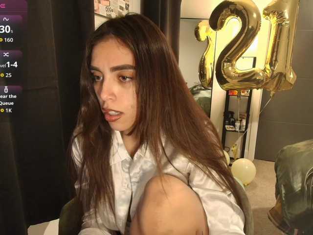 Milaseren free chat on liveonude