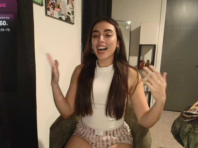 Milaseren's BongaCams show and profile