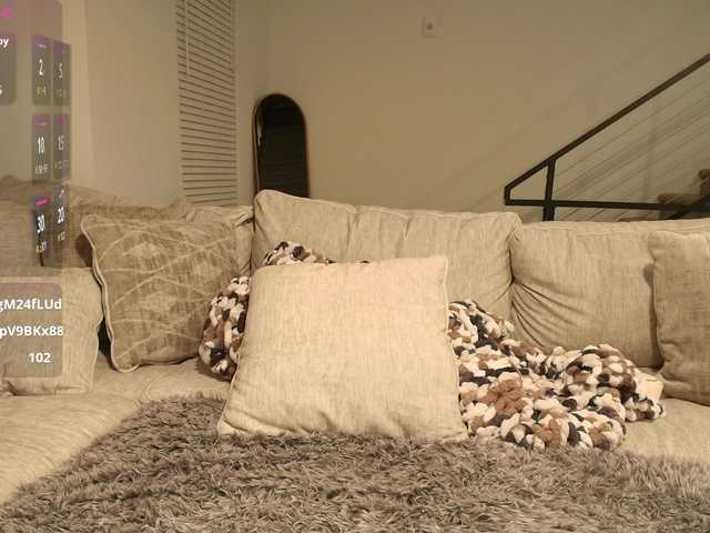 Milaseren's BongaCams show and profile