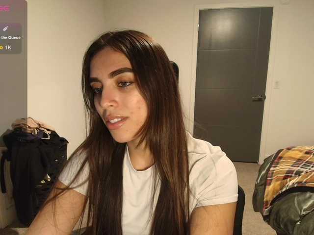 Milaseren's BongaCams show and profile