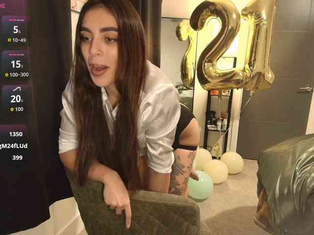 Milaseren Live Webcam on BongaCams