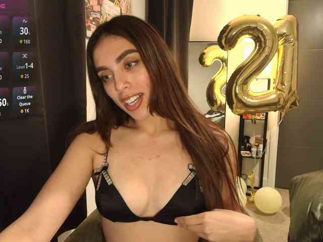 Milaseren Live Webcam on BongaCams