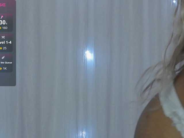 SarahRaiynex's BongaCams show and profile