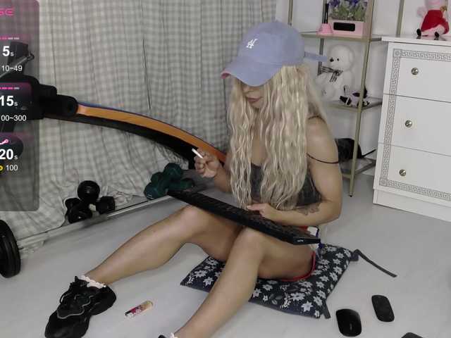 SarahRaiynex's BongaCams show and profile