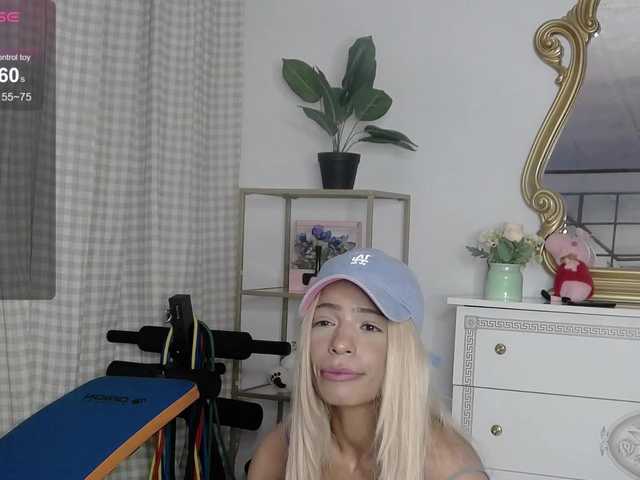 SarahRaiynex's BongaCams show and profile