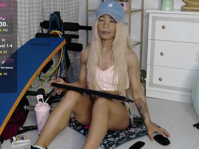 SarahRaiynex's BongaCams show and profile