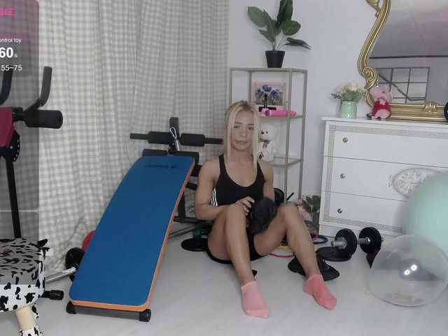 SarahRaiynex's BongaCams show and profile