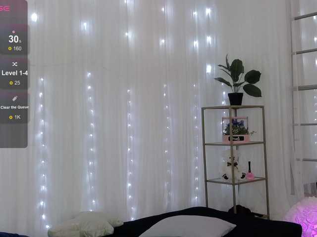 SarahRaiynex's BongaCams show and profile