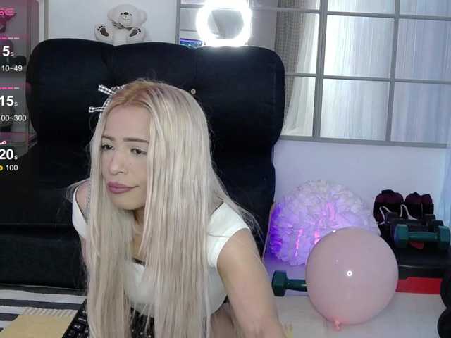 SarahRaiynex's BongaCams show and profile