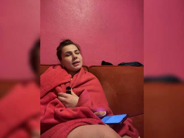 Family707's BongaCams show and profile