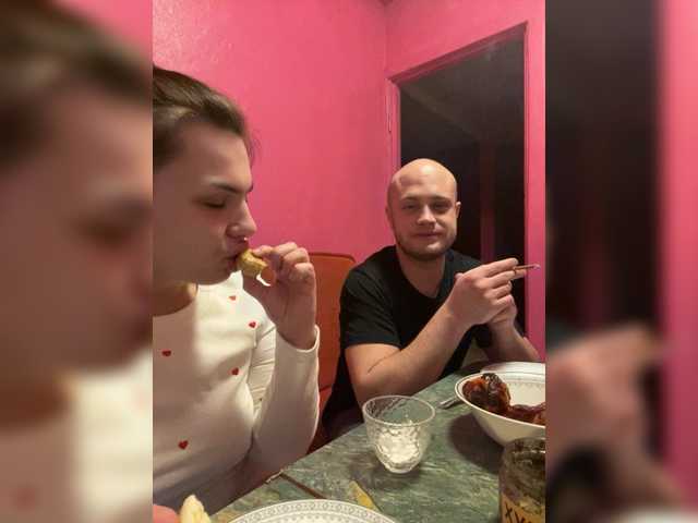 Family707's BongaCams show and profile