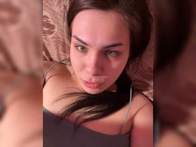 Family707's BongaCams show and profile