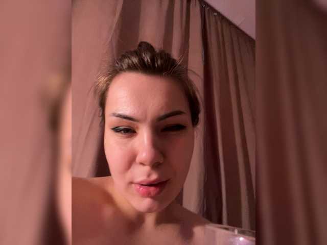 Family707's BongaCams show and profile