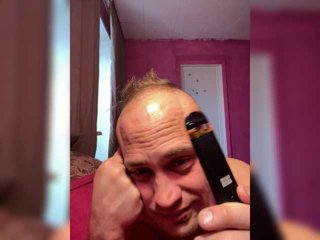 Family707's BongaCams show and profile