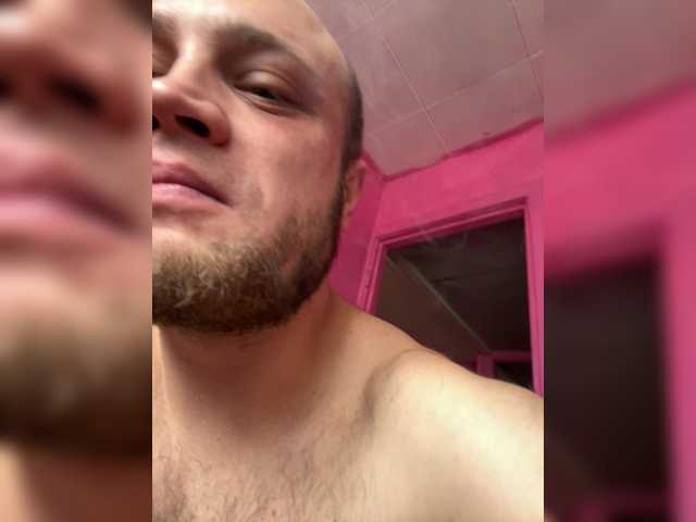 Family707's BongaCams show and profile