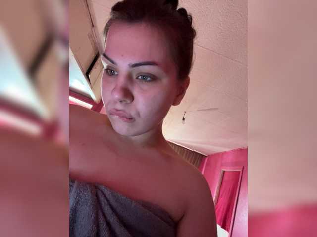 Family707's BongaCams show and profile