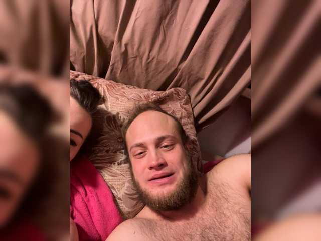 Family707's BongaCams show and profile