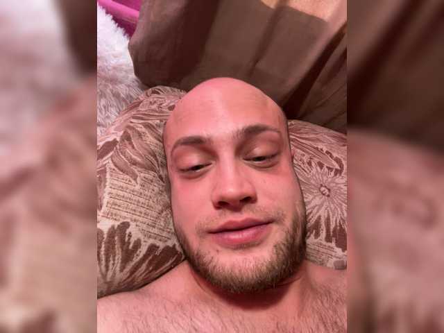 Family707's BongaCams show and profile